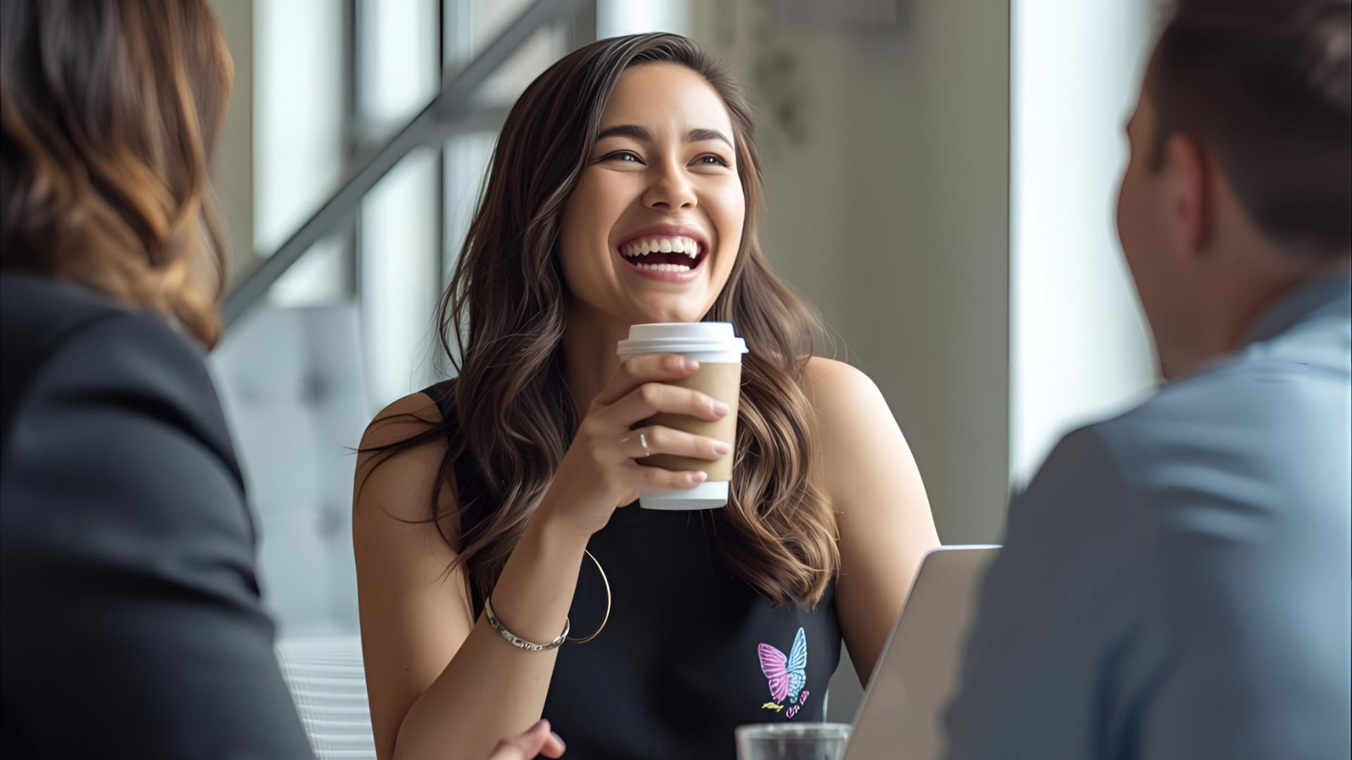 “Servicio de café para oficinas en Madrid: la solución para despreocuparte y disfrutar”